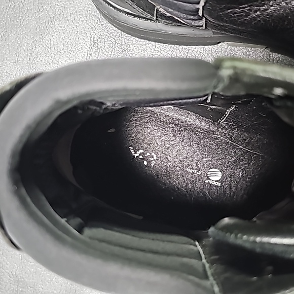 Y-3 boots - Picture 6 of 9